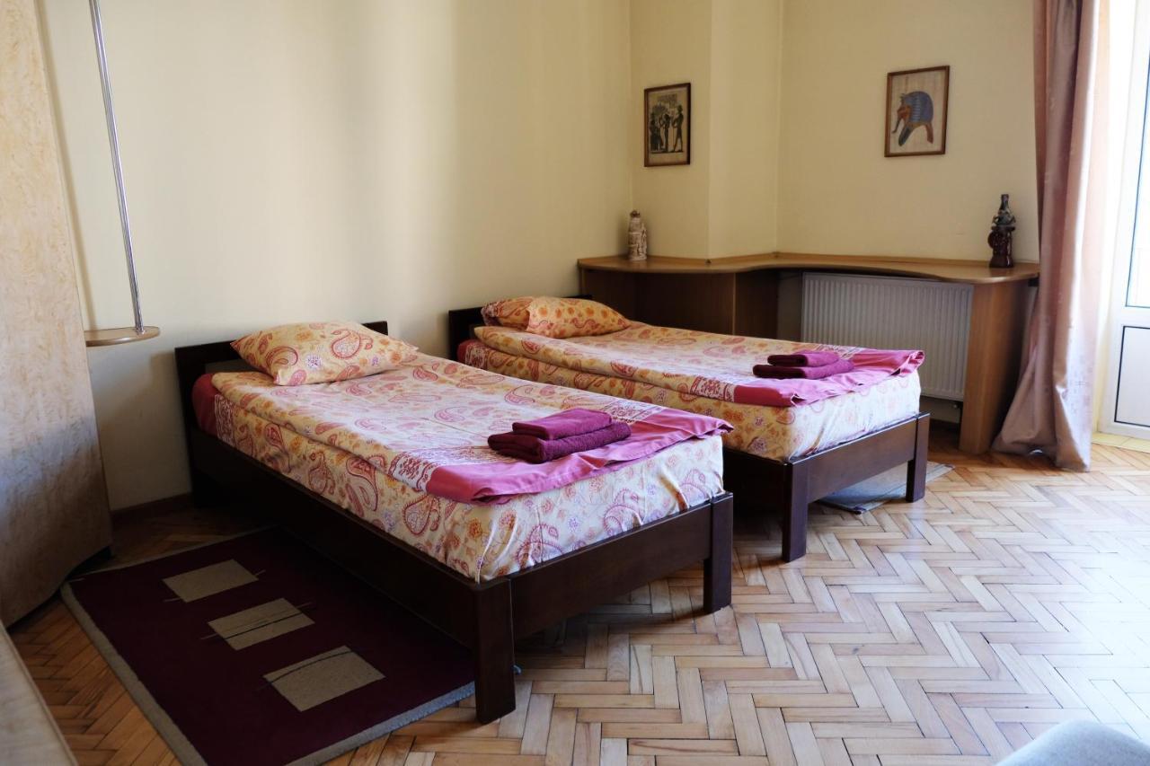 Apartment On Svobody Avenue Lviv Luaran gambar